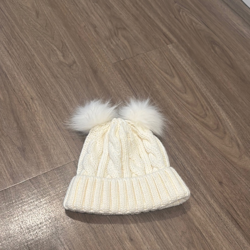 Missguided Cozy Cream Knit Pom-Pom Beanie